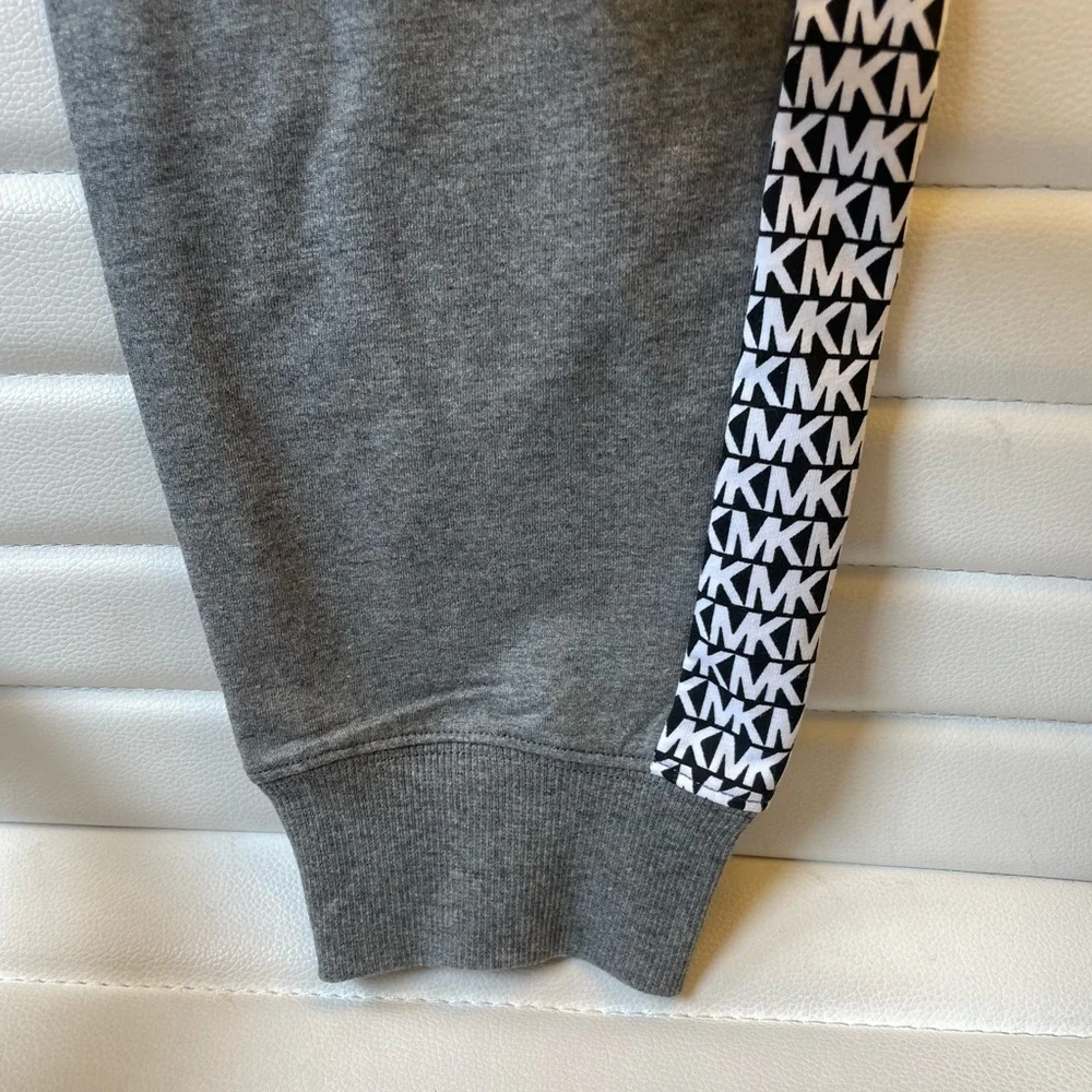 Michael Kors Gray Joggers Logo Tape Drawstring Pants Pockets NEW - Picture 4 of 6